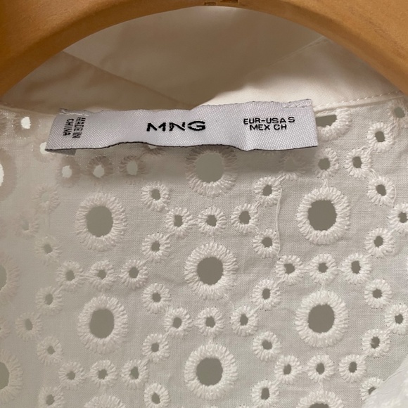 MNG by Mango Elegant Stylish White Open Eyelet 100% Cotton Blouse Shirt Size S - Picture 2 of 8